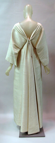 Dress, Madame Grès (Germaine Émilie Krebs) (French, Paris 1903–1993 Var region), silk, metal, French