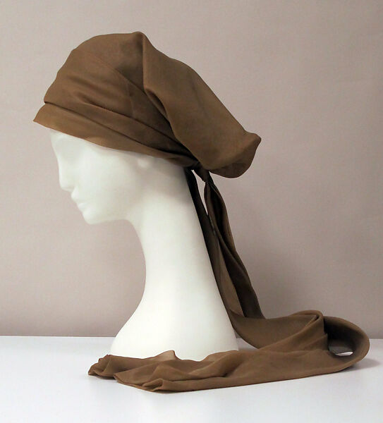 Hat, House of Balenciaga (French, founded 1937), silk, French