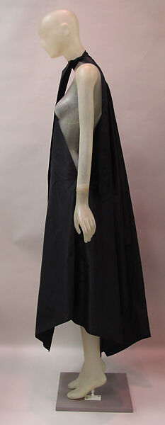Cape, Madame Grès (Germaine Émilie Krebs) (French, Paris 1903–1993 Var region), silk, French