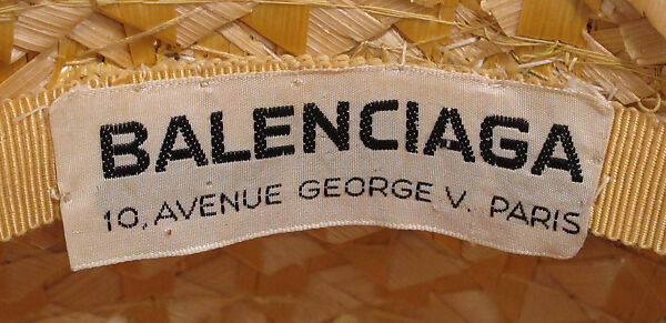 Hat, House of Balenciaga (French, founded 1937), straw, silk, metal, French