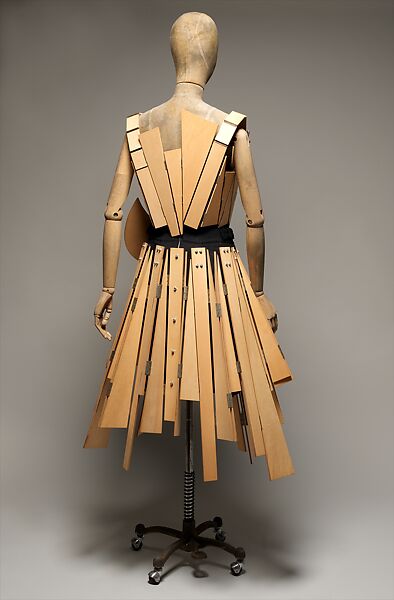 Dress, Yohji Yamamoto (Japanese, born Tokyo, 1943), wood, wool, cotton, metal, Japanese