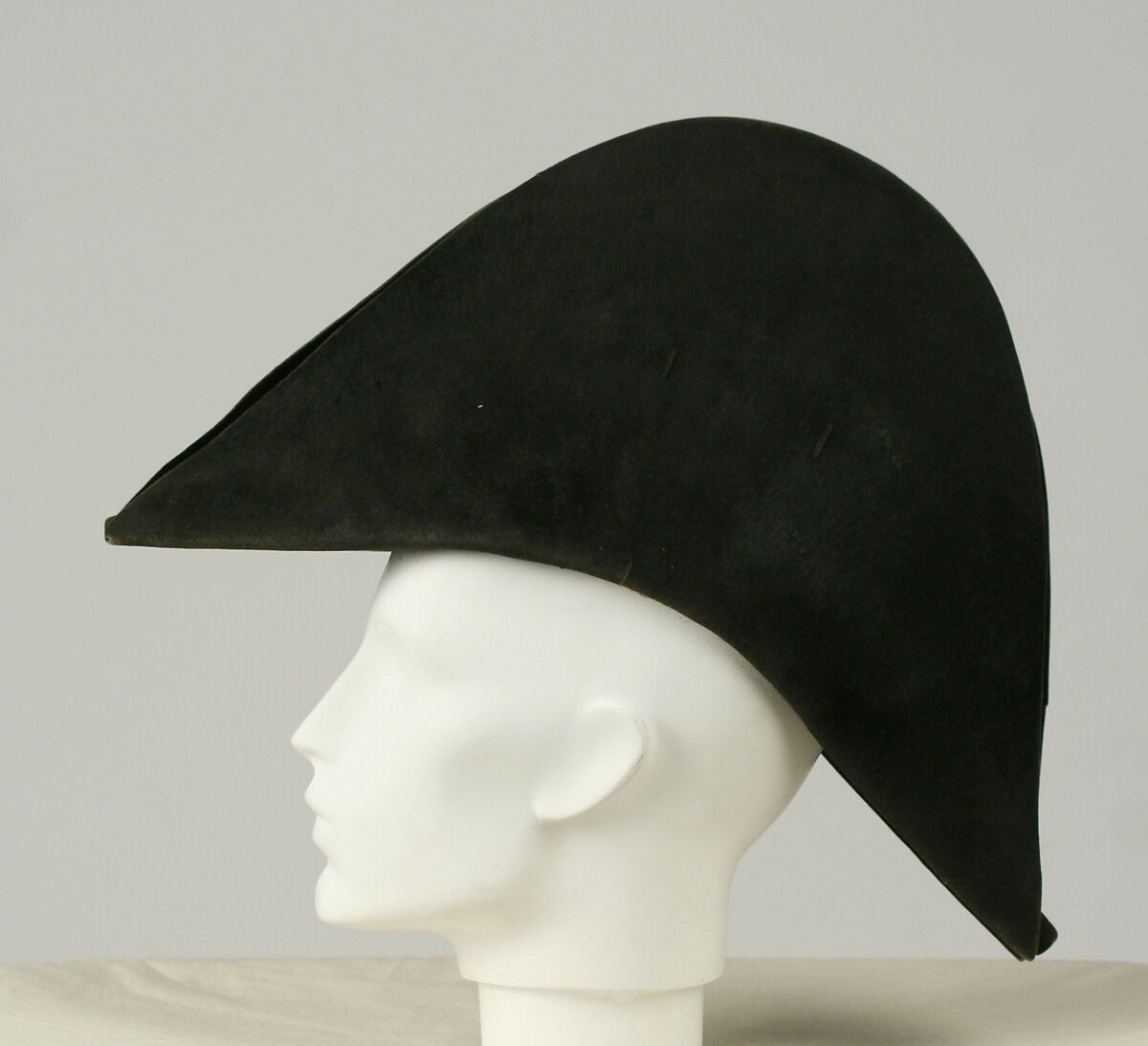 Bicorne, hide, probably French