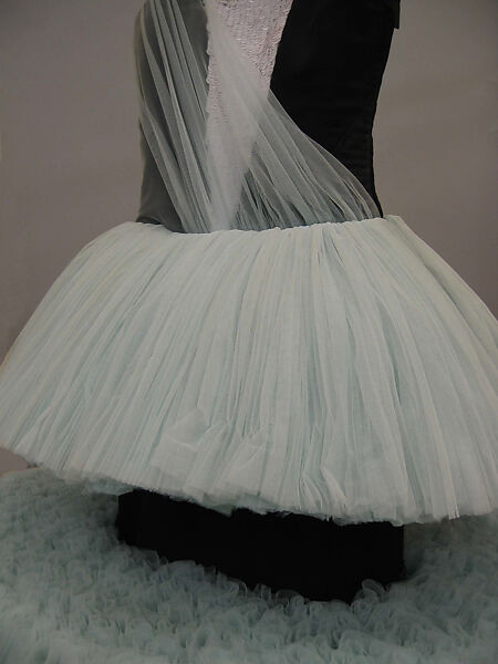Ball gown, Viktor &amp; Rolf (Dutch, founded 1993), polyester, silk/synthetic, Dutch
