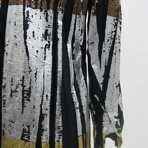 Shirt, Issey Miyake (Japanese, 1938–2022), cotton, metal, mother-of-pearl, Japanese