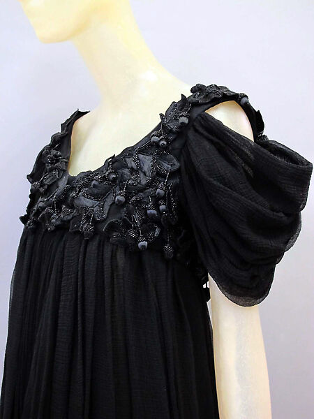 Ensemble, Alexander McQueen (British, founded 1992), silk, leather, British