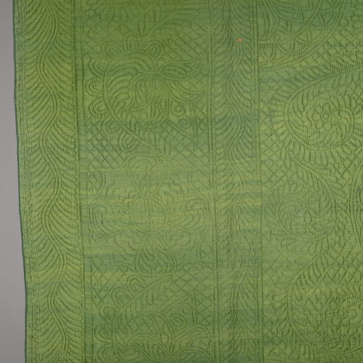 Wholecloth quilt, Silk and wool, British