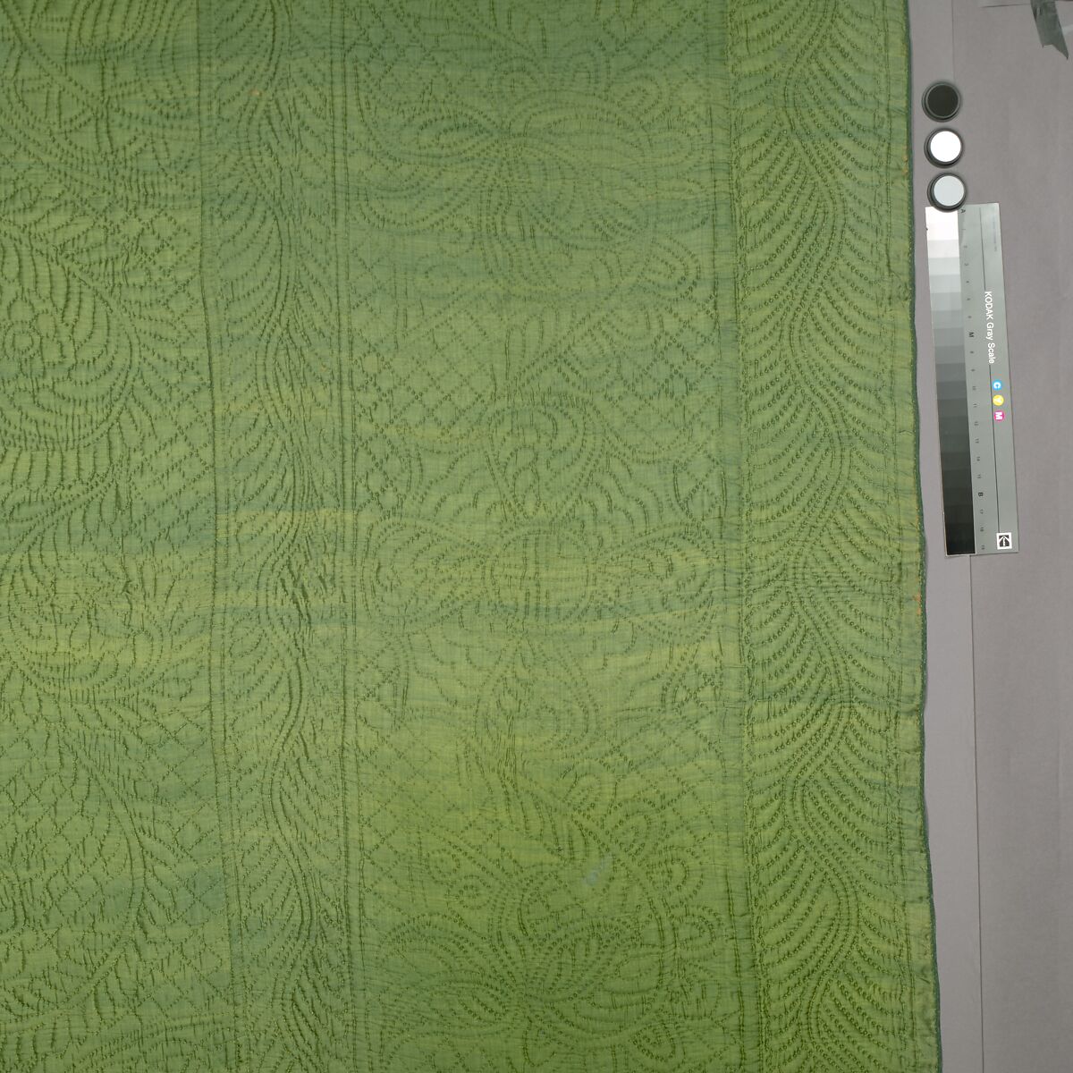 Wholecloth quilt, Silk and wool, British