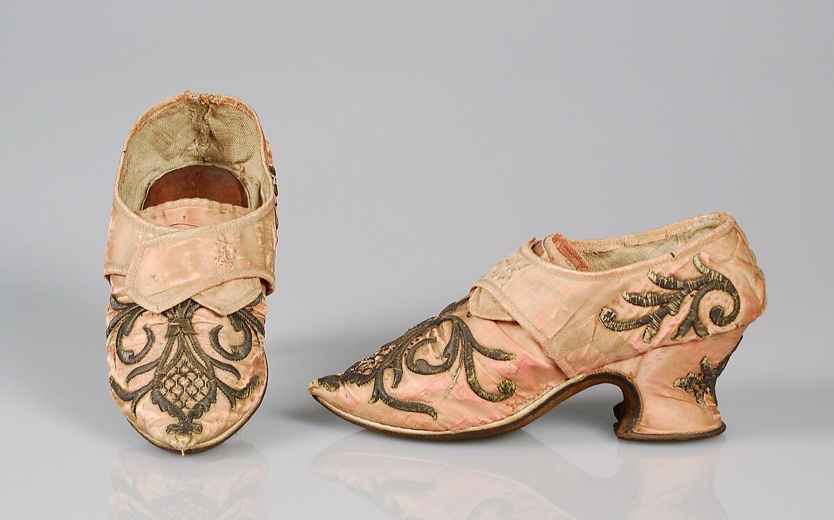 Shoes, Silk, metallic, British 