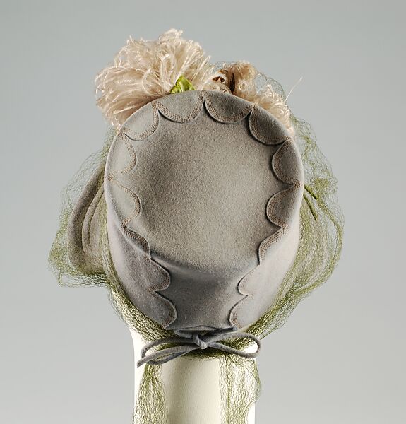 Hat, Sally Victor (American, 1905–1977), Wool, feathers, silk, American