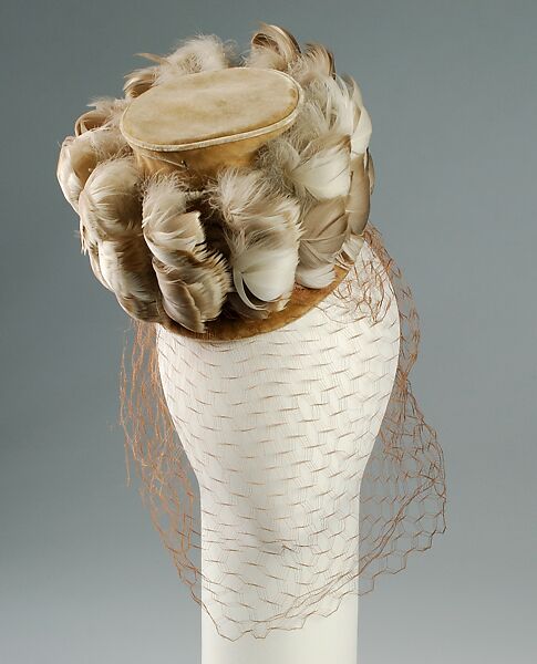 Cocktail doll hat, Robert Dudley (American, 1905–1992), Silk, feathers, American 