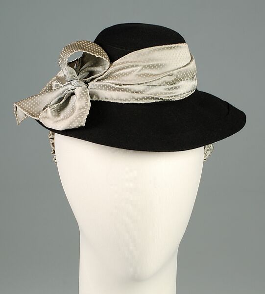 Doll hat, Schiaparelli (French, founded 1927), Wool, silk, French 