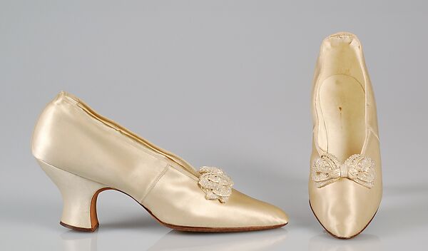 Wedding pumps, J. &amp; J. Slater (American), Silk, glass beads, American 