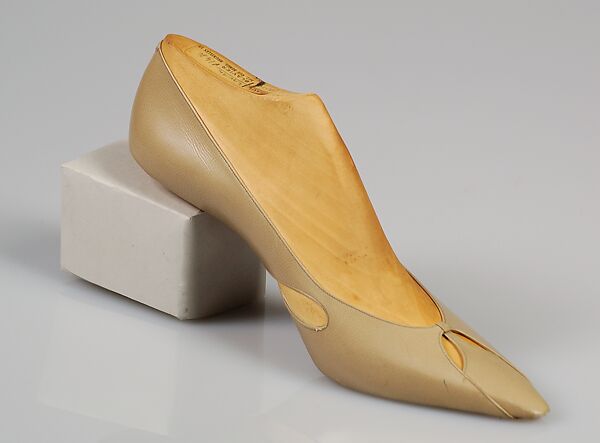 Shoe prototype, Paul Blavier, Leather, wood, Belgian 