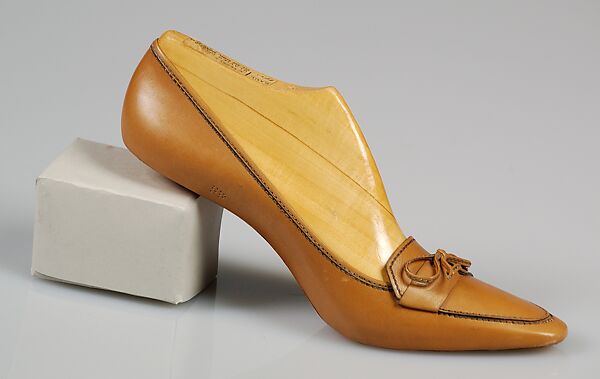 Shoe prototype, Paul Blavier, Leather, wood, Belgian 