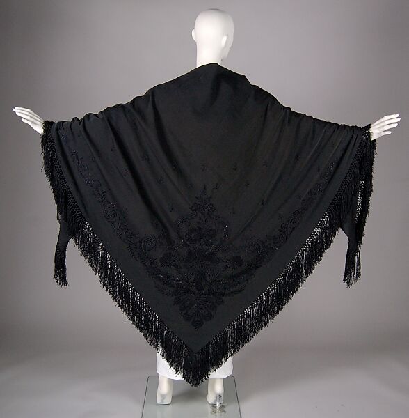 Shawl, Wool, silk, glass, American 