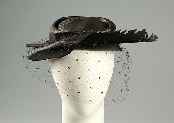 Hat, Rose Valois (French), Straw, feathers, French 