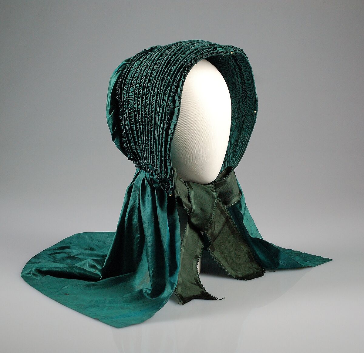 Bonnet, Silk, American 