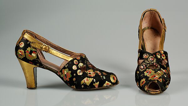 Evening shoes, Saks &amp; Company (American, 1902–1924), Silk, leather, American 