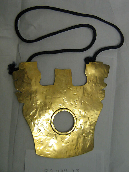 Necklace, Mary McFadden (American, born New York 1938–2024 Southampton, New York), Metal, silk, American