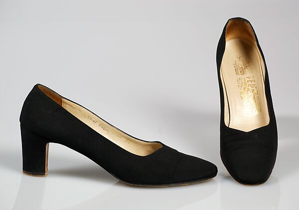 Evening pumps, Fiamma Ferragamo (Italian), Silk, Italian 