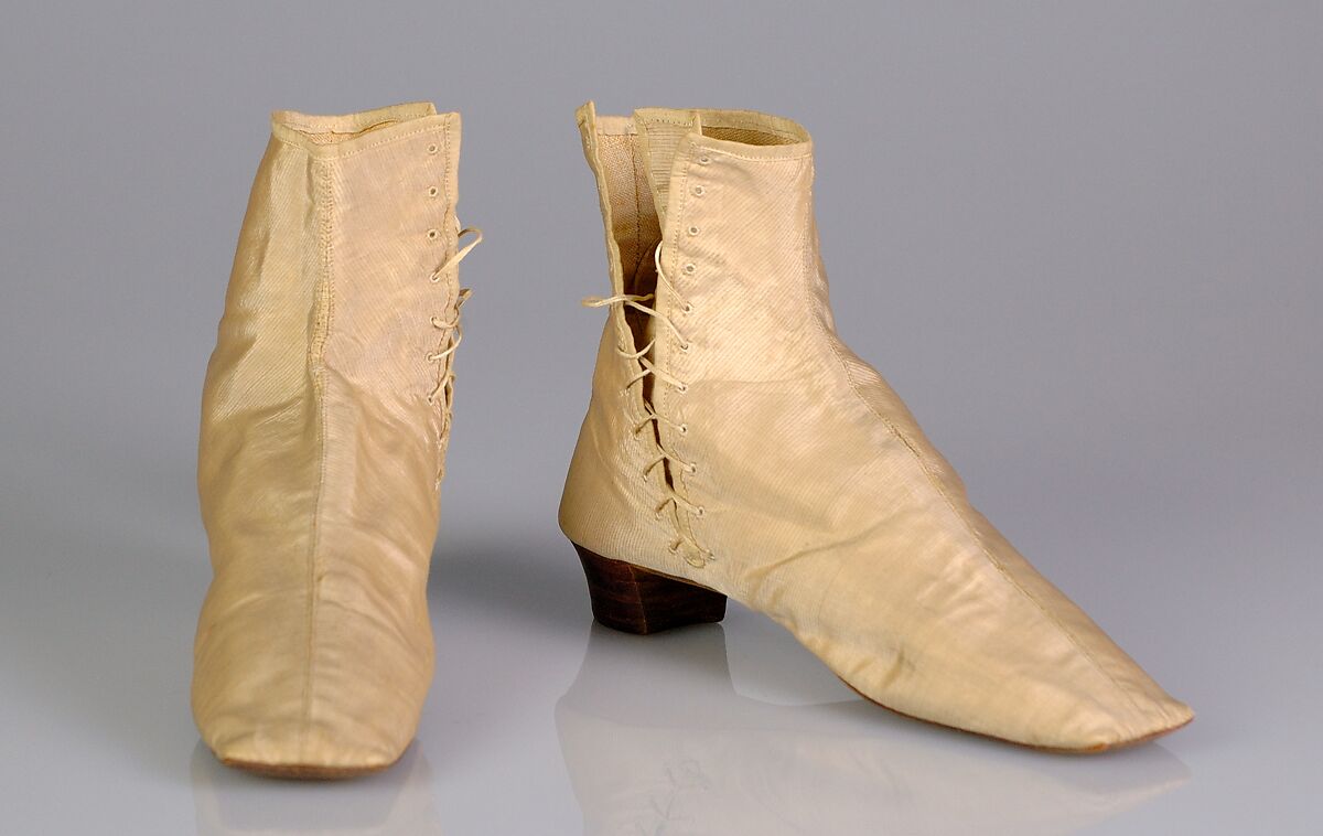 Walking boots, Silk, American 