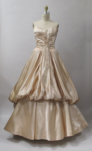 The Sculptural Mid-Century Ball Gowns of Charles James - Antique