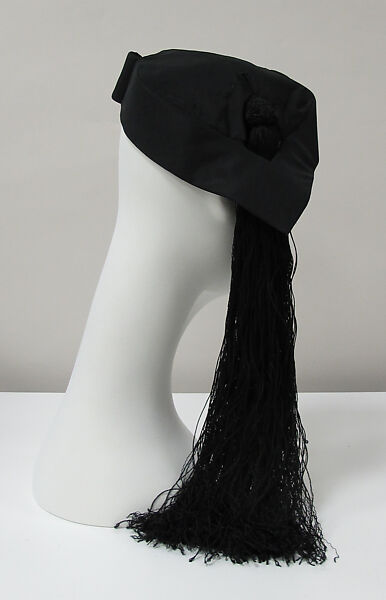 Cap, Charles James (American, born Great Britain, 1906–1978), silk, American