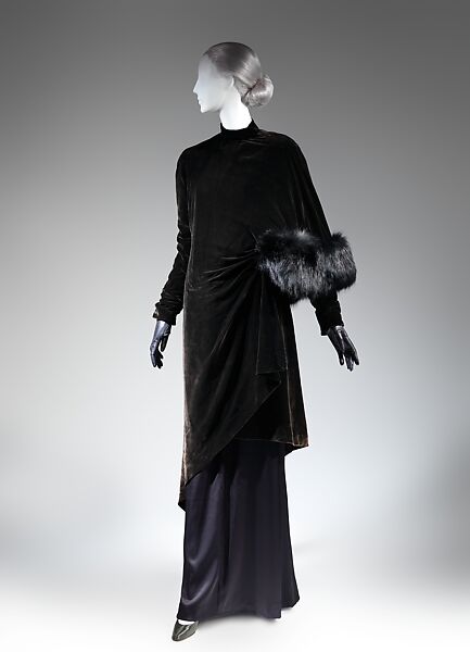 Evening coat, Charles James (American, born Great Britain, 1906–1978), silk, fur, American 