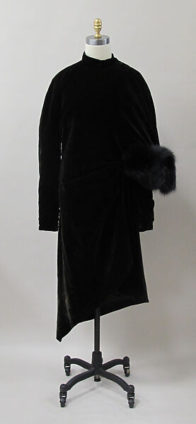 Evening coat, Charles James (American, born Great Britain, 1906–1978), silk, fur, American