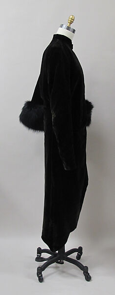 Evening coat, Charles James (American, born Great Britain, 1906–1978), silk, fur, American