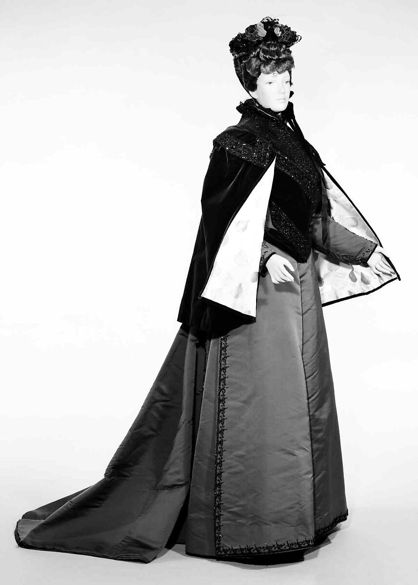 Evening ensemble, House of Worth (French, 1858–1956), Silk, jet, French