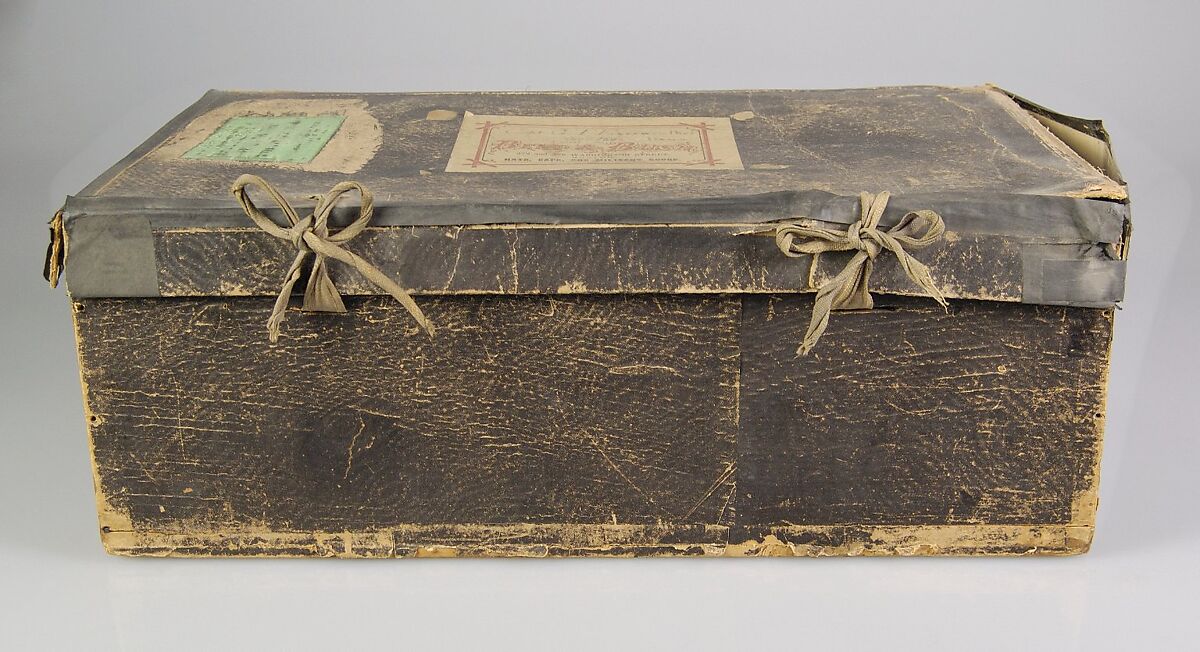 Military hatbox, Bent &amp; Bush, Wood, paper, cotton, metal, American 