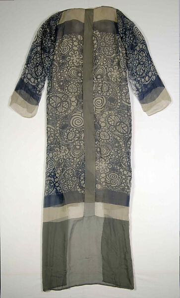 Evening robe, Silk, probably American