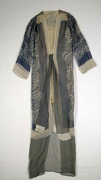Evening robe, Silk, probably American 