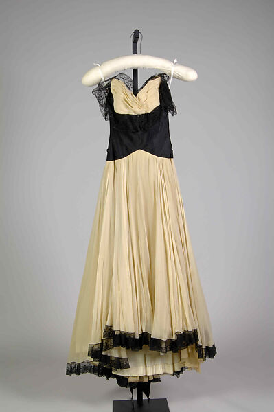 Evening dress, Antonio del Castillo (Spanish, Madrid 1908–1984), Synthetic (?), American 