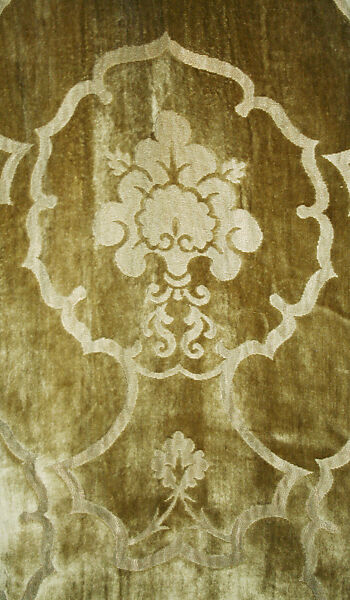 Evening dress, Silk, metallic, probably American