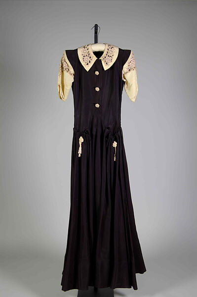 Evening dress, Attributed to House of Worth (French, 1858–1956), Silk, French 