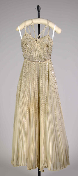 Evening dress, Madame Eta Hentz (American, born Hungary, 1895–1986), Silk, sequins, American 