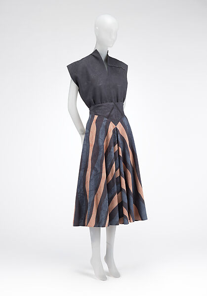"Apple Pie Order" (blouse)
"Once in a Lifetime" (skirt), Elizabeth Hawes (American, Ridgewood, New Jersey 1903–1971 New York), Silk, American
