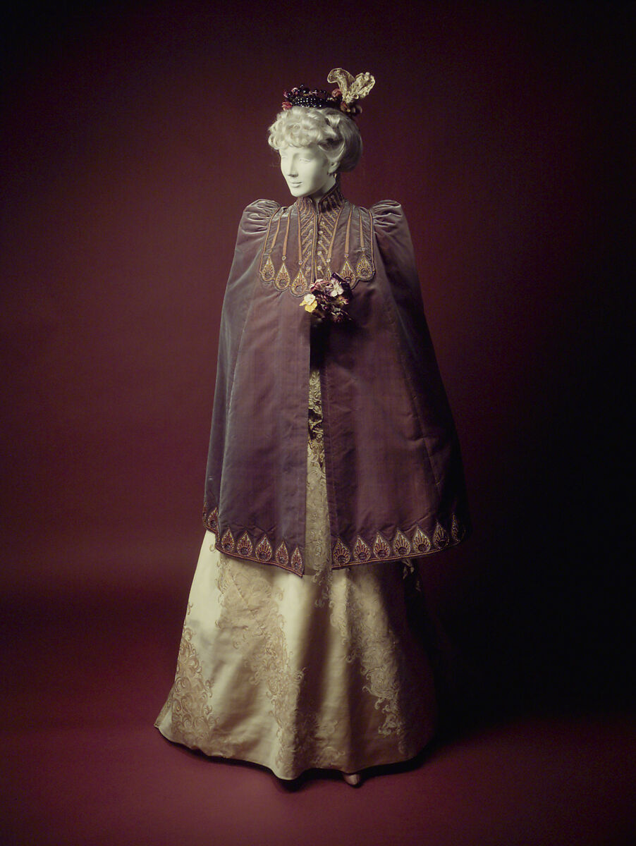 Evening cape, Maison Pingat (French), Silk, metallic, beads, stones, French