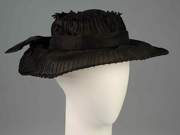 Hat, House of Lanvin (French, founded 1889), Cotton, wire, French