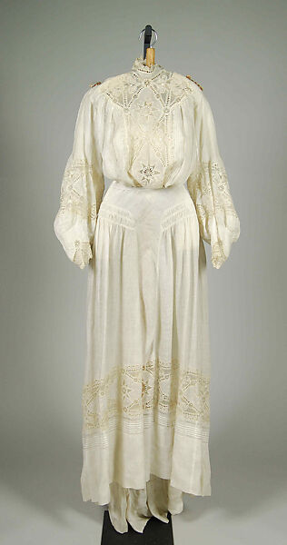 Dress | French | The Metropolitan Museum of Art