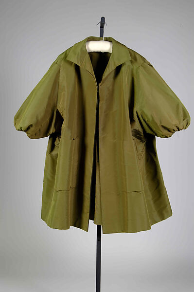 Evening coat, House of Balenciaga (French, founded 1937), Silk, French 