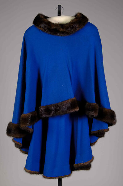 Evening poncho, Halston (American, Des Moines, Iowa 1932–1990 San Francisco, California), Wool, fur, American 