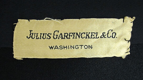 Ensemble, Gilbert Adrian (American, Naugatuck, Connecticut 1903–1959 Hollywood, California), wool, silk, metal, synthetic, American