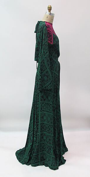 Dress, Gilbert Adrian (American, Naugatuck, Connecticut 1903–1959 Hollywood, California), silk, metal, synthetic, American