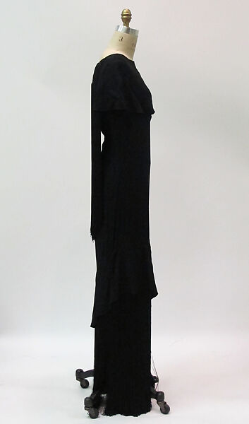 Ensemble, Gilbert Adrian (American, Naugatuck, Connecticut 1903–1959 Hollywood, California), silk, metal, American