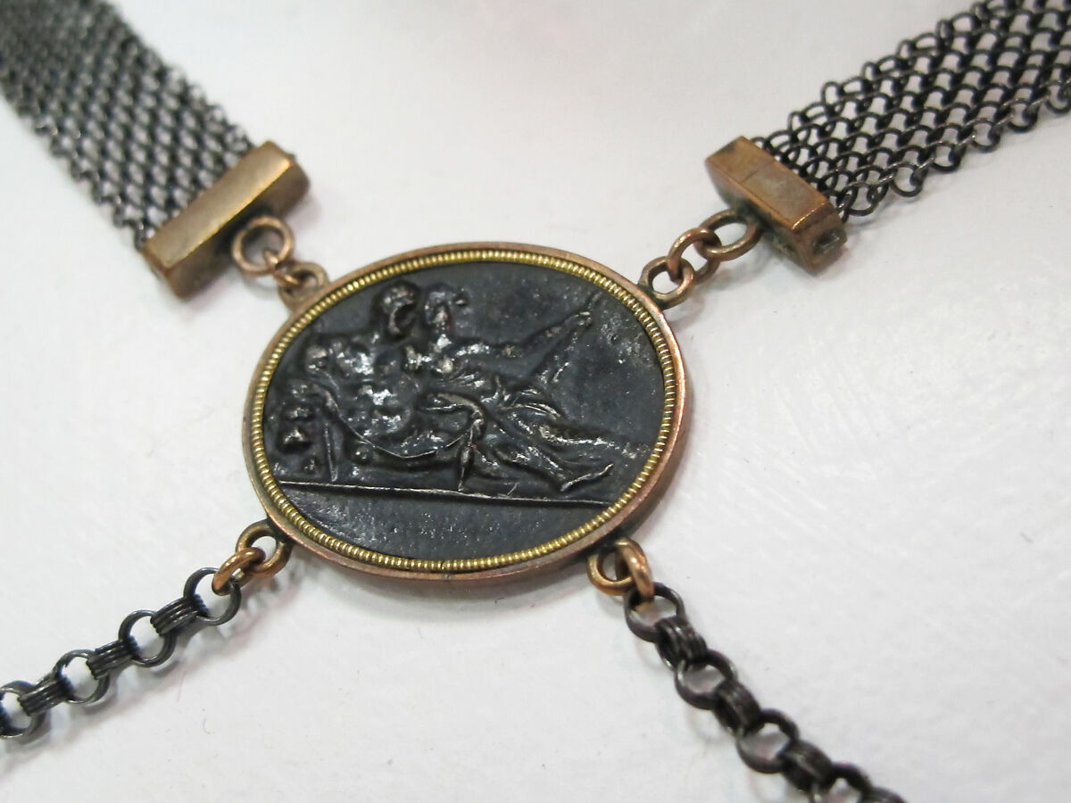Necklace, iron, gold, German