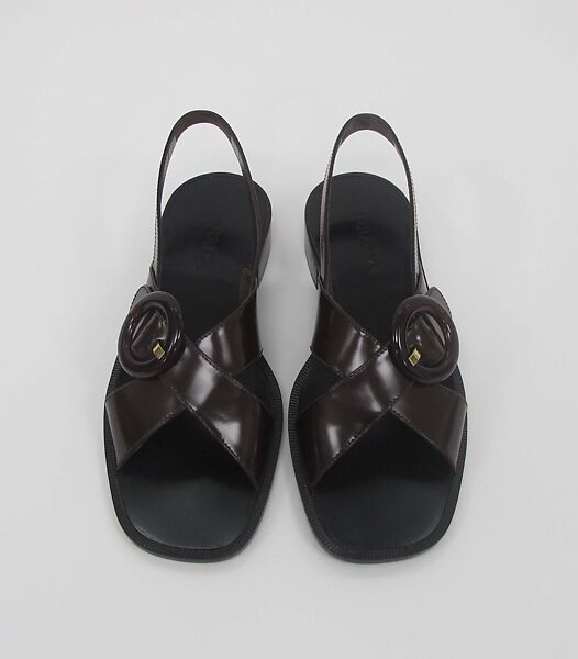 Ensemble, Prada (Italian, founded 1913), (a) linen, cotton, synthetic, (b) linen, cotton, (c) linen, cotton, synthetic, metal, (d, e) leather, synthetic, metal, Italian