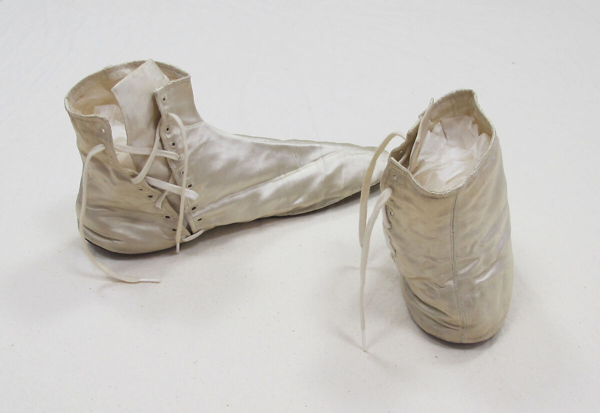 Shoes, silk, leather, cotton, probably British